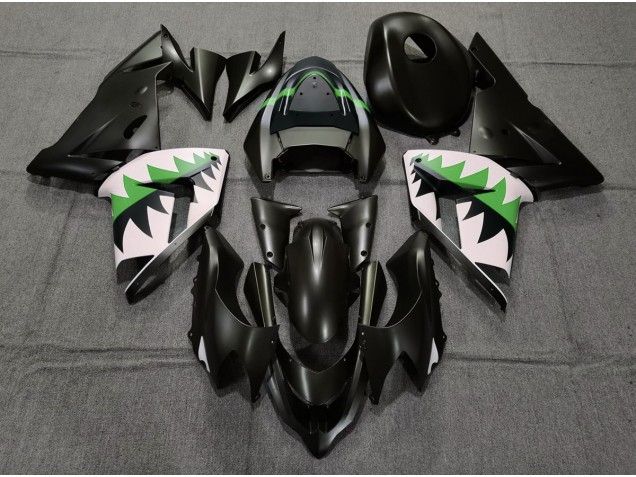 2004-2005 Matte Black and Green Kawasaki ZX10R Fairings Canada 2004-2005 Matte Black and Green Kawasaki ZX10R Fairings Canada