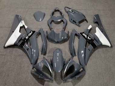 2006-2007 Nardo and White Yamaha R6 Fairings Canada