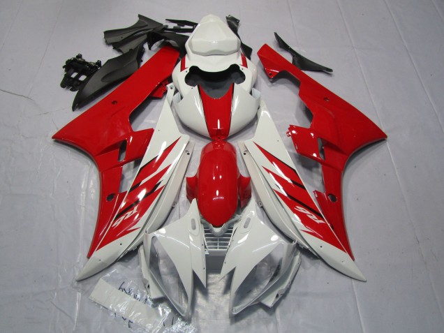 2006-2007 Red and White Style Yamaha R6 Fairings Canada