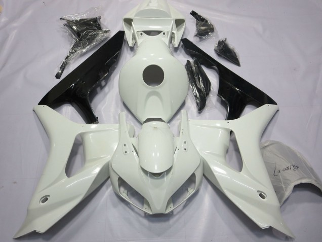 2006-2007 White and Black Honda CBR1000RR Fairings Canada 2006-2007 White and Black Honda CBR1000RR Fairings Canada