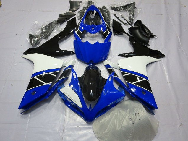 2007-2008 Black Black and White Yamaha R1 Fairings Canada 2007-2008 Black Black and White Yamaha R1 Fairings Canada