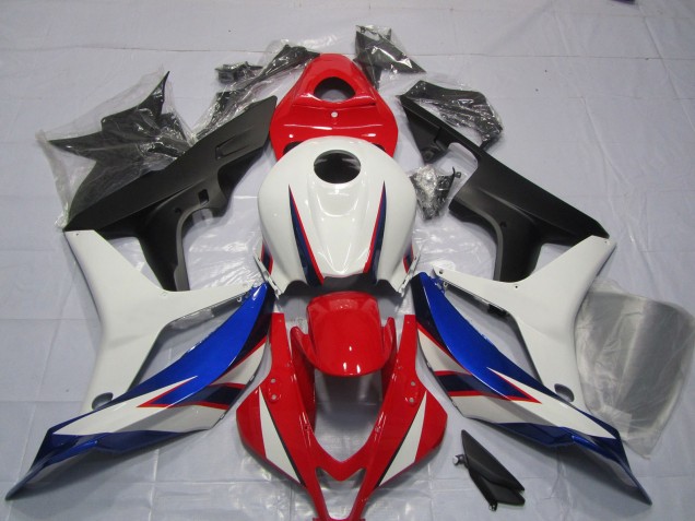 2007-2008 OEM White Red Blue Style Design Honda CBR600RR Fairings Canada 2007-2008 OEM White Red Blue Style Design Honda CBR600RR Fairings Canada