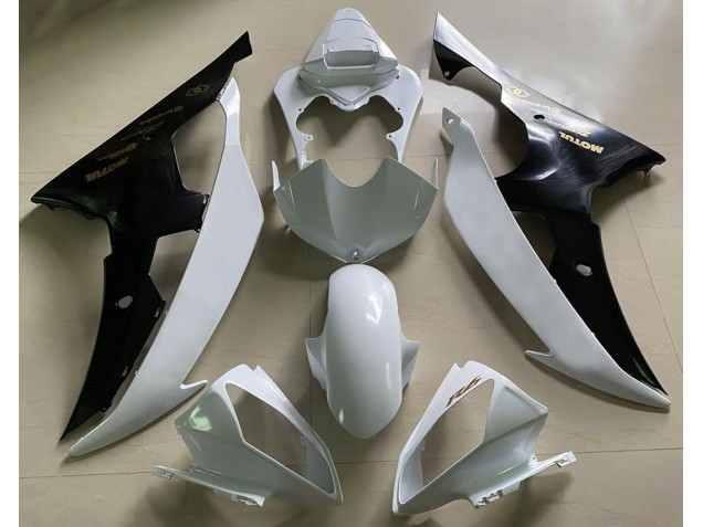 2008-2016 Gloss White and Black & Gold Yamaha R6 Fairings Canada 2008-2016 Gloss White and Black & Gold Yamaha R6 Fairings Canada