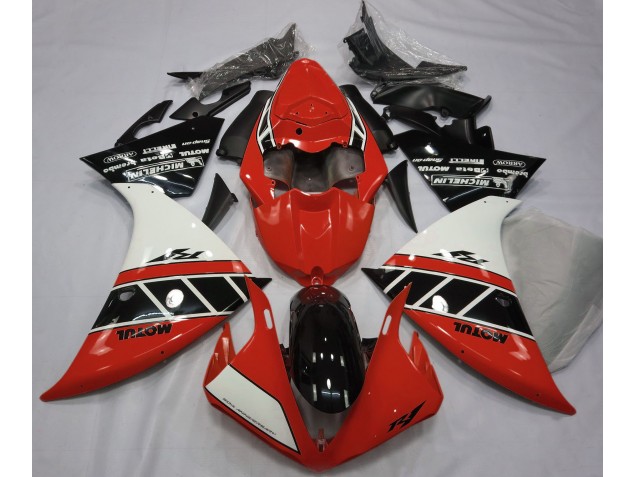 2013-2014 Gloss Red White and Black Yamaha R1 Fairings Canada 2013-2014 Gloss Red White and Black Yamaha R1 Fairings Canada