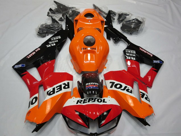 2013-2020 Repsol W Logos Honda CBR600RR Fairings Canada 2013-2020 Repsol W Logos Honda CBR600RR Fairings Canada