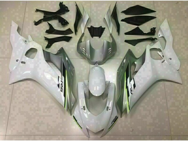 2017-2019 Gloss White and Silver Yamaha R6 Fairings Canada 2017-2019 Gloss White and Silver Yamaha R6 Fairings Canada